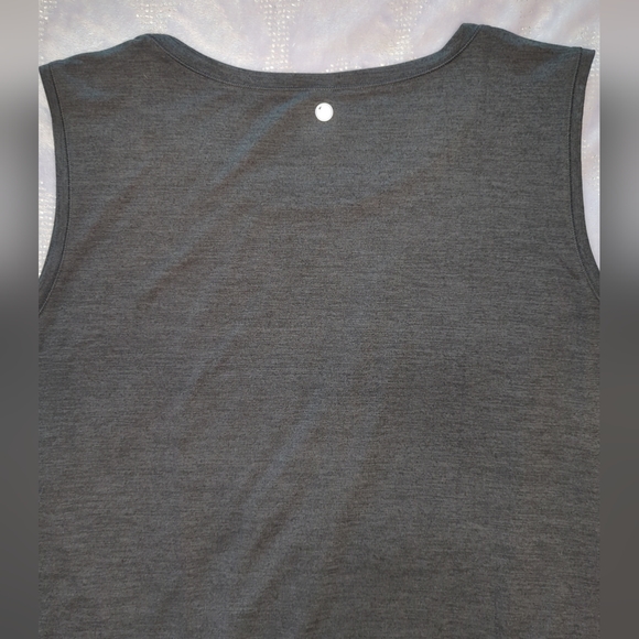 Yogalicious Lux Sleeveless Top With Side Knot. Black, Size XXL - Picture 3 of 13